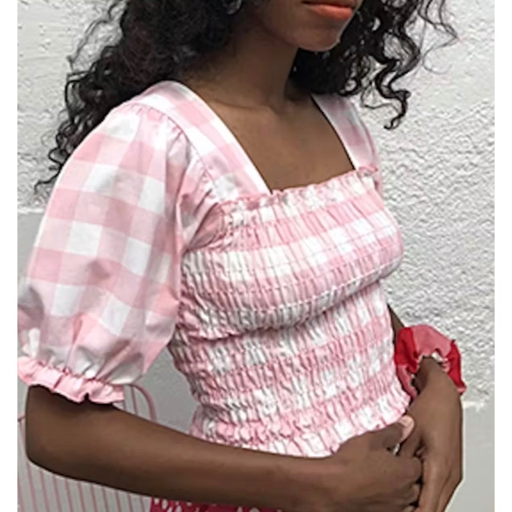 Lisa Says Gah Toni Top Pink Gingham Smocked Puff Sleeve Crop Square Neck Women M